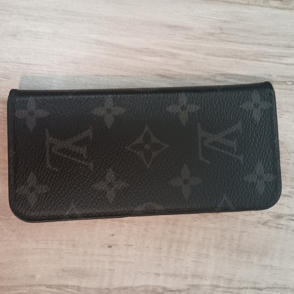 Authentic Louis Vuitton Monogram Phone Folio Case iPhone 7 Plus iPhone 8 Plus - Picture 2 of 9